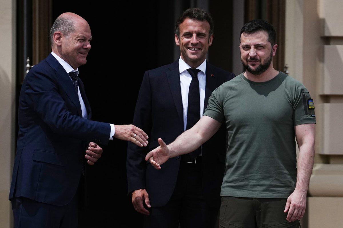 VAŽNOST POSJETA EU ČELNIKA UKRAJINI: Kancelar Scholz osudio brutalnost ruske agresije, Macron spreman otputovati u Moskvu pod određenim uvjetima