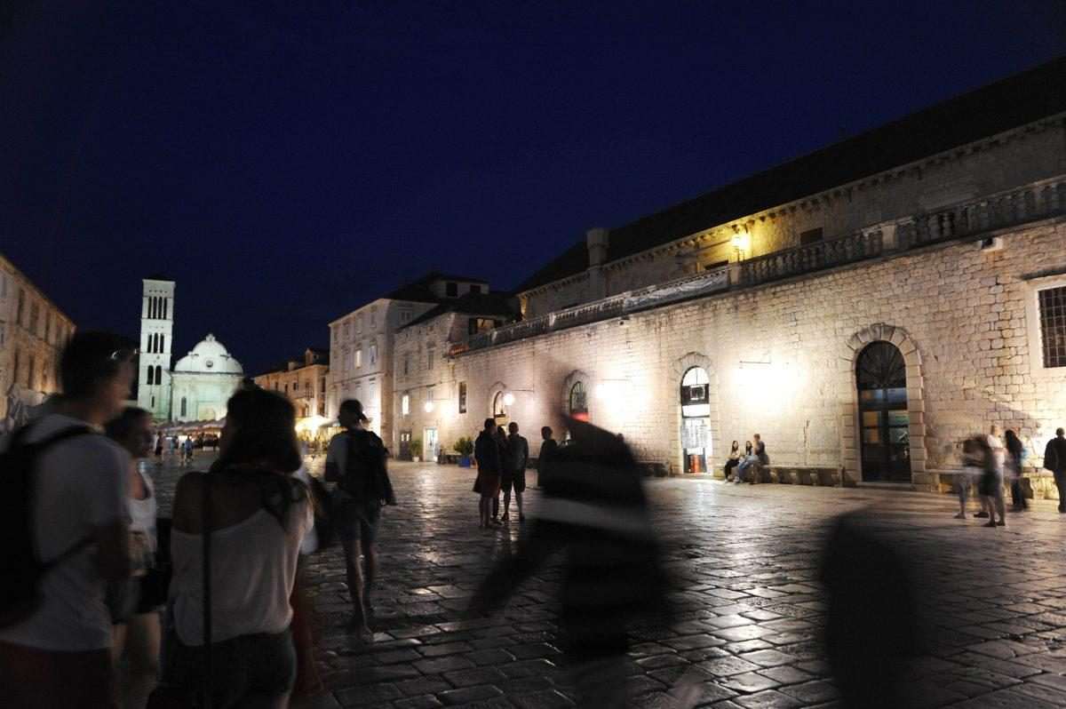hvar