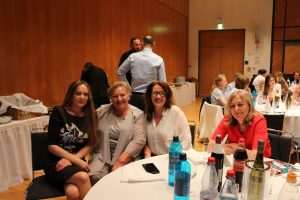 (FOTO) PROSLAVA DANA DRŽAVNOSTI RH U FRANKFURTU: Želimo našoj zemlji Hrvatskoj da leti u budućnost poput ptice mira, napretka i blagostanja