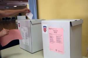 DIP: Puljak i Đogaš u drugom krugu za gradonačelnički mandat