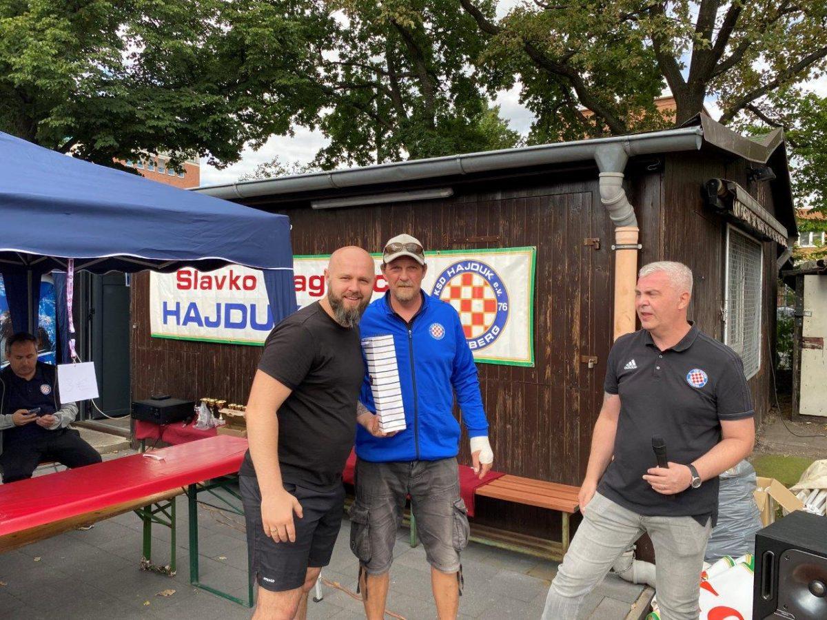 (FOTO) NÜRNBERG: Momčad Baller pobjednik malonogometnog turnira Slavko Bagarić Cup u Nürnbergu, kod boćara najbolji BK Hajduk