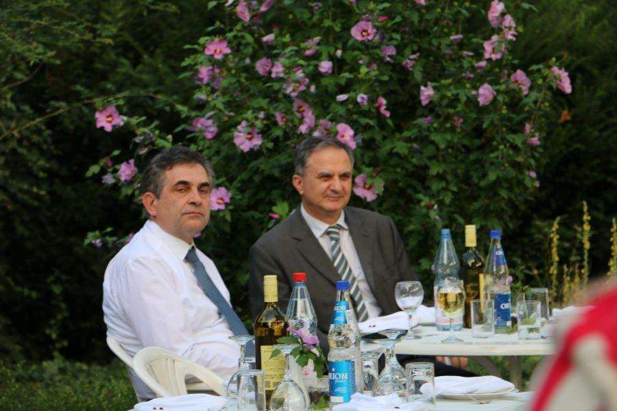 (FOTO) DIRLJIVO U HKZ MAINZ: Jasna Ačkar preuzela dužnost predsjednice, Katica Vraneša se nakon 30 godina oprostila od te funkcije (FOTO) DIRLJIVO U HKZ MAINZ: Jasna Ačkar preuzela dužnost predsjednice, Katica Vraneša se nakon 30 godina oprostila od te funkcije