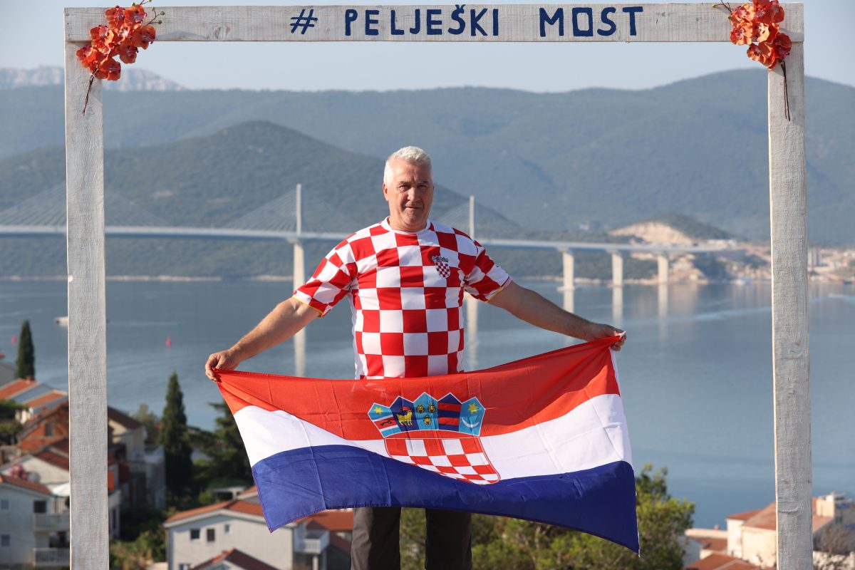 (FOTO) STRANI MEDIJI O OTVARANJU PELJEŠKOG MOSTA: Hrvatska novim mostom zaobilazi BiH na putu do Dubrovnika