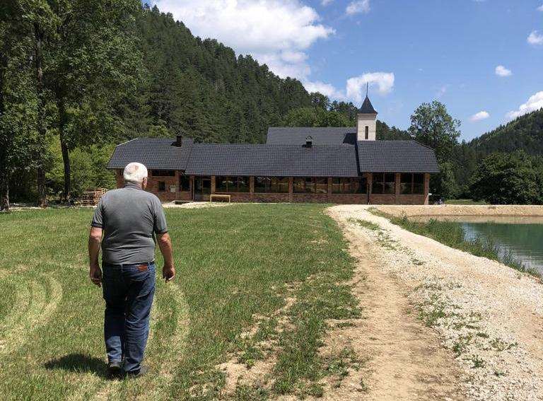 DR. JURE BURIĆ: Jedan "Husein" prije 560 godina sruši katoličku crkvu, a drugi Husein danas napravi drugu