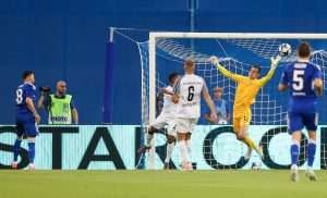 DINAMO U PLAY-OFFU LIGE PRVAKA: Nevjerojatna utakmica s tri crvena kartona, Dinamo razvalio bugarski Ludogorec