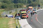 TEŠKA PROMETNA NESREĆA NA A4: Sletio autobus koji je prevozio putnike na hodočašće u Međugorje, dvanaest osoba je poginulo, očevid završen