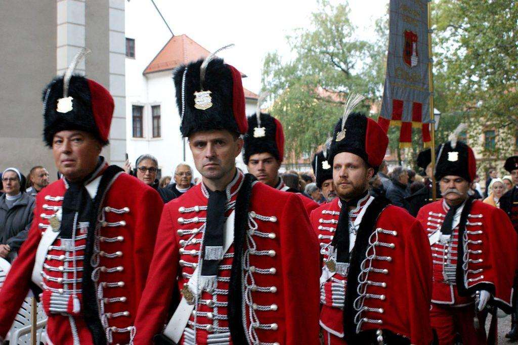 VARAŽDIN: Svečanim euharistijskim slavljem obilježena 25. obljetnica Varaždinske biskupije VARAŽDIN: Svečanim euharistijskim slavljem obilježena 25. obljetnica Varaždinske biskupije