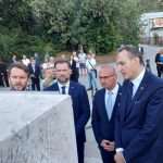 U SAMOGORU NA VISU: Otkrivena spomen-ploča crnogorskom admiralu Baroviću U SAMOGORU NA VISU: Otkrivena spomen-ploča crnogorskom admiralu Baroviću