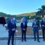 U SAMOGORU NA VISU: Otkrivena spomen-ploča crnogorskom admiralu Baroviću U SAMOGORU NA VISU: Otkrivena spomen-ploča crnogorskom admiralu Baroviću