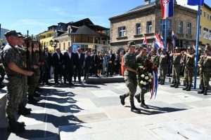 PREDSJEDNIK MILANOVIĆ NA OBILJEŽAVANJU 27. OBLJETNICE OSLOBAĐANJA JAJCA: Hrvatske snage HV-a i HVO-a oslobodile kraljevski grad Jajce hvo jajce