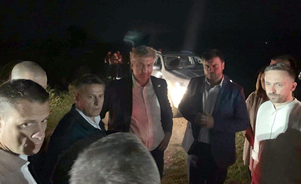 ŽELJEZNIČKA NESREĆA U HRVATSKOJ: U sudaru vlakova kod Novske poginule 3 osobe, 11 je ozlijeđeno. Mjesto nesreće obišao premijer Plenković sa ministrima ŽELJEZNIČKA NESREĆA U HRVATSKOJ: U sudaru vlakova kod Novske poginule 3 osobe, 11 je ozlijeđeno. Mjesto nesreće obišao premijer Plenković sa ministrima