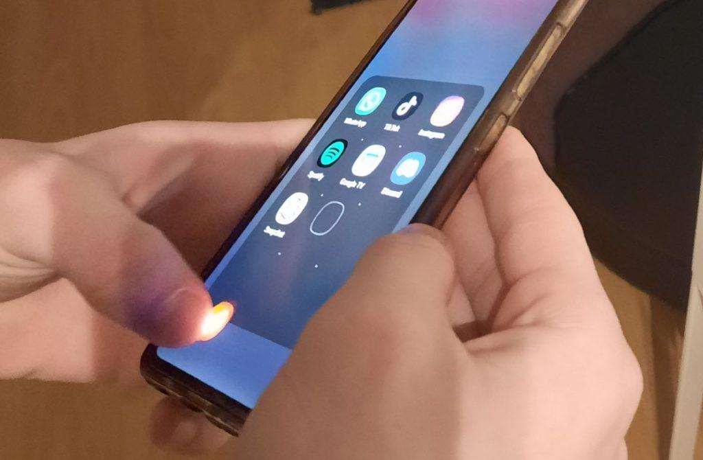 Mobitel (ILUSTRACIJA) / Foto: Fenix (MD)