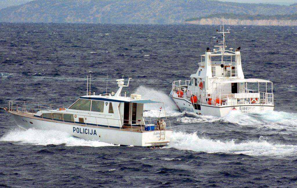 pomorska policija
