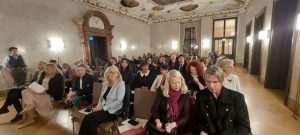 ZAVRŠIO TJEDAN HRVATSKIH GLAZBENIKA U BEČU: Pijanistički virtuoz Petar Klasan i gošće Barać i Fenyves očarali Bečane ZAVRŠIO TJEDAN HRVATSKIH GLAZBENIKA U BEČU: Pijanistički virtuoz Petar Klasan i gošće Barać i Fenyves očarali Bečane