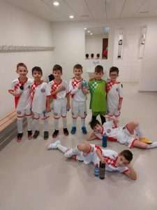 (FOTO) HRVATSKI NOGOMETNI KLUB IZ BASELA: Zajedništvo je jako važno, u Juniorskoj momčadi vlada obiteljska atmosfera, uz podršku roditelja i djece sve je moguće
