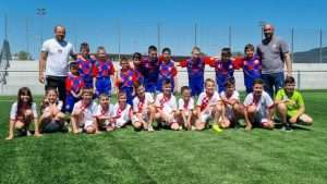 (FOTO) HRVATSKI NOGOMETNI KLUB IZ BASELA: Zajedništvo je jako važno, u Juniorskoj momčadi vlada obiteljska atmosfera, uz podršku roditelja i djece sve je moguće