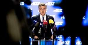 PLENKOVIĆ O SVEMU POMALO: Rad Antikorupcijskog vijeće ga ne zanima, Hrvatska će i dalje vojno pomagati Ukrajini, u četvrtak će biti u Škabrnji, a u petak u Vukovaru