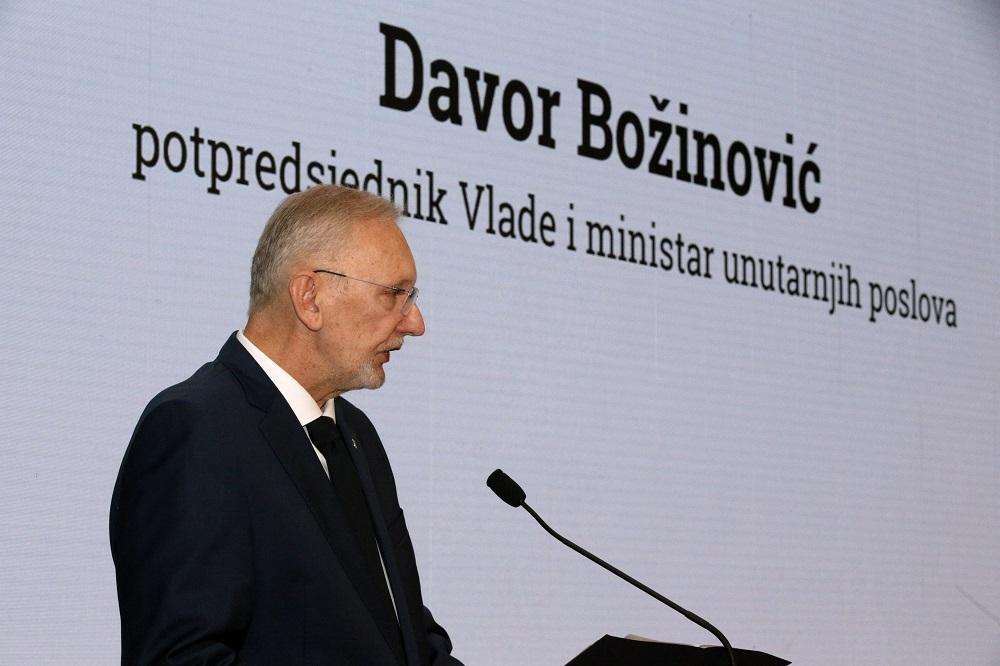 davor bozinovic