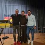 (FOTO) BOŽIĆNA PROSLAVA I NIKOLINJE U HKZ GIEßEN: Roditelji odgovarali na pitanja djece! (FOTO) BOŽIĆNA PROSLAVA I NIKOLINJE U HKZ GIEßEN: Roditelji odgovarali na pitanja djece!
