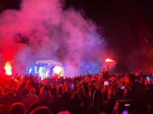 (FOTO i VIDEO) ZADAR DOČEKAO SVOJU DICU: Dominik Livaković i Martin Erlić na Forumu