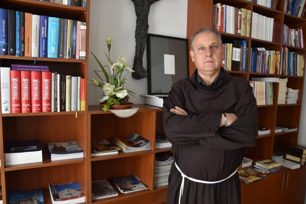 PROVINCIJAL FRANJEVAČKE PROVINCIJE BOSNE SREBRENE FRA ZDRAVKO DADIĆ: Ostajemo bez pojedinih ljudi i mladih obitelji koji u sve većem broju odlaze iz Bosne i Hercegovine