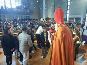 (FOTO) NIKOLINJE U MAINZU: Djeca su se obradovala dolasku sv. Nikole (FOTO) NIKOLINJE U MAINZU: Djeca su se obradovala dolasku sv. Nikole