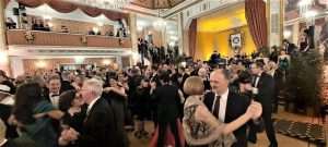 (FOTO) 1.000 GOSTIJU I UZVANIKA: U Beču održan 76. Hrvatski bal gradišćanskih Hrvata u znaku tradicije i inovacije publka bec bal