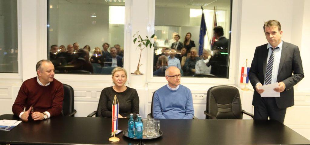 DÜSSELDORF: Predavanje rektora dr. Željka Tanjića o važnosti Hrvatskoga katoličkog sveučilišta