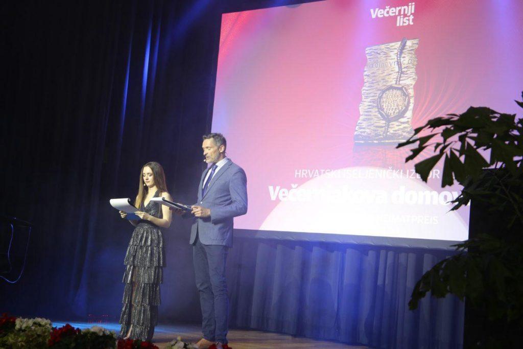POZNAT GLAZBENI PROGRAM: Glasovanje za Večernjakovu domovnicu 2023. završava u četvrtak u podne, pozivnice sa QR codom finalisti dobivaju na poslane mail adrese