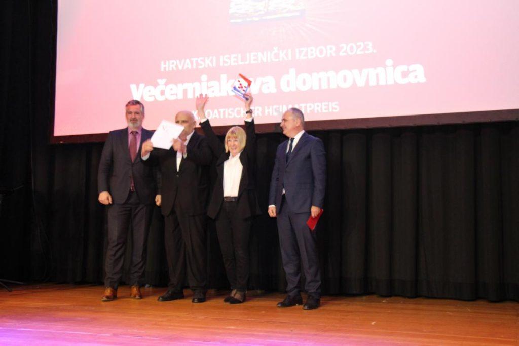 JOSIP HORVAT: CroArt iz Subotice je izazvala pozornost, mi jedni druge podržavamo, hrabrimo, razumijemo, poštujemo...