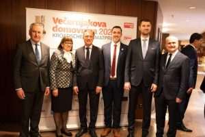 DOBITNICI VEČERNJAKOVE DOMOVNICE: U tuđoj zemlji i na tuđem jeziku nije lako započeti život, zato je ova nagrada veliko priznanje da smo uspjeli