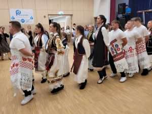 (FOTO) 1. KOMUŠANSKA NOĆ U AUSTRIJI: Zavičajna zabava, koja je okupila mnoštvo gostiju trajala je do ranih jutarnjih sati (FOTO) 1. KOMUŠANSKA NOĆ U AUSTRIJI: Zavičajna zabava, koja je okupila mnoštvo gostiju trajala je do ranih jutarnjih sati