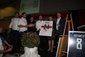 (FOTO) NOĆ KOJA ĆE SE PAMTITI: U Filderstadtu na Kotorvaroškoj večeri okupilo se oko 1.500 ljudi