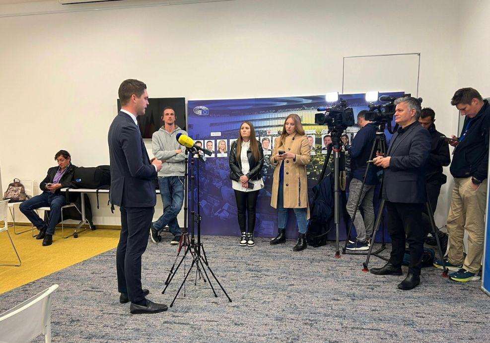 URED EU PARLAMENTA U HRVATSKOJ: Priljev migranata sve je izraženiji posljednjih mjeseci URED EU PARLAMENTA U HRVATSKOJ: Priljev migranata sve je izraženiji posljednjih mjeseci
