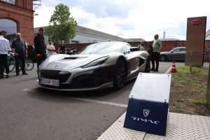 "RIMAC NEVERA" I "BUGATTI CHIRON" U FRANKFURTU: Na Frankfurtskom sajmu automobila (FAA) više od 40 proizvođača predstavilo svojih 150 vozila