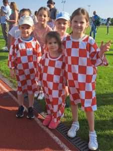CROMIN 2023.: Na tradicionalnom susretu hrvatskih ministranata i malih misijskih zborova nastupilo oko 550 mladih Hrvata iz Švicarske