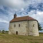 CRKVA I DANAS ŽIVI: Posljednja očuvana templarska crkva u Hrvatskoj skriva tajne čuvara Svetog grala CRKVA I DANAS ŽIVI: Posljednja očuvana templarska crkva u Hrvatskoj skriva tajne čuvara Svetog grala