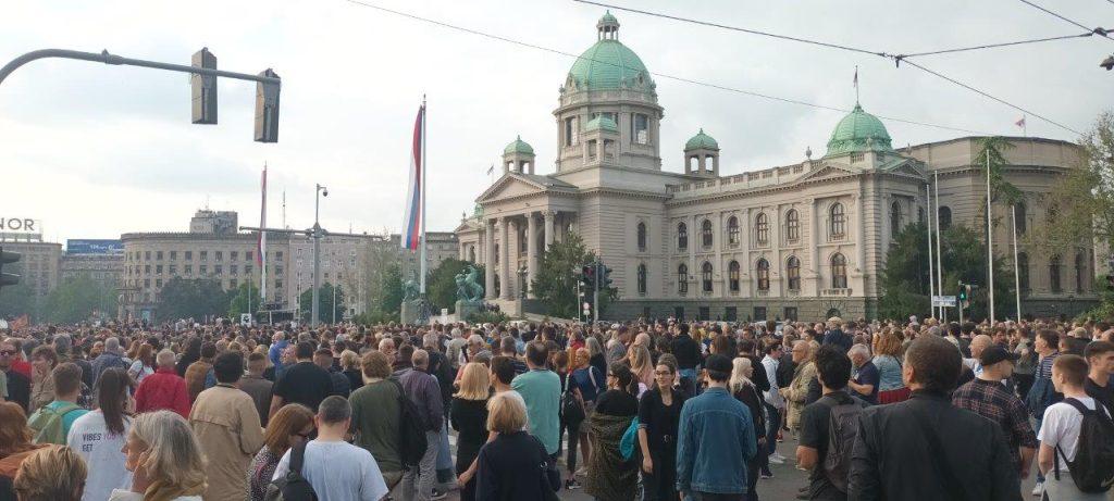 BEOGRAD NA NOGAMA: Više od 150.000 tisuća ljudi traže ostavku Vučića i srbijanske vlade