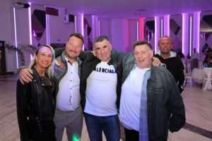 (FOTO) PROSLAVILI 7 GODINA RADA: Poznati hrvatski kafić u Dortmundu Jakos okupio prijatelje, goste i ljubitelje tamburaša