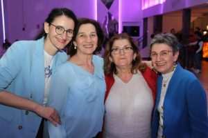 (FOTO) PROSLAVILI 7 GODINA RADA: Poznati hrvatski kafić u Dortmundu Jakos okupio prijatelje, goste i ljubitelje tamburaša