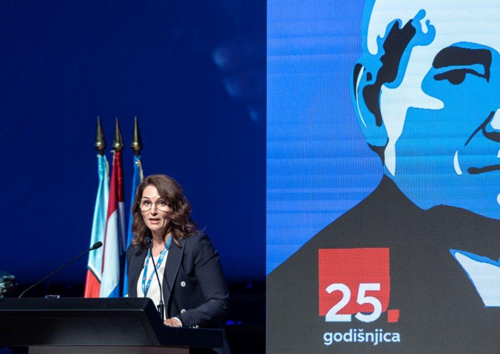 OBILJEŽENA 25. OBLJETNICA SMRTI RATNOG MINISTRA U LISINSKOM: Gojko Šušak je dao nemjerljivi doprinos u obrani i uspostavi RH
