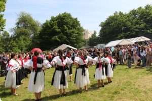 (FOTO) HODOČAŠĆE U NEVIGES: Oko 5.000 hodočasnika hodočastilo Majci Božjoj u Neviges (FOTO) HODOČAŠĆE U NEVIGES: Oko 5.000 hodočasnika hodočastilo Majci Božjoj u Neviges