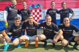 (FOTO I VIDEO) SJAJNO IZDANJE TURNIRA CROATIA CUP 2023. U FRANKFURTU: Prvi Erzgebirge Haue, drugi Cafe Ludwig, treći Brzi i žestoki (FOTO I VIDEO) SJAJNO IZDANJE TURNIRA CROATIA CUP 2023. U FRANKFURTU: Prvi Erzgebirge Haue, drugi Cafe Ludwig, treći Brzi i žestoki
