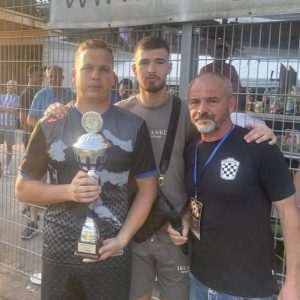 (FOTO I VIDEO) SJAJNO IZDANJE TURNIRA CROATIA CUP 2023. U FRANKFURTU: Prvi Erzgebirge Haue, drugi Cafe Ludwig, treći Brzi i žestoki (FOTO I VIDEO) SJAJNO IZDANJE TURNIRA CROATIA CUP 2023. U FRANKFURTU: Prvi Erzgebirge Haue, drugi Cafe Ludwig, treći Brzi i žestoki
