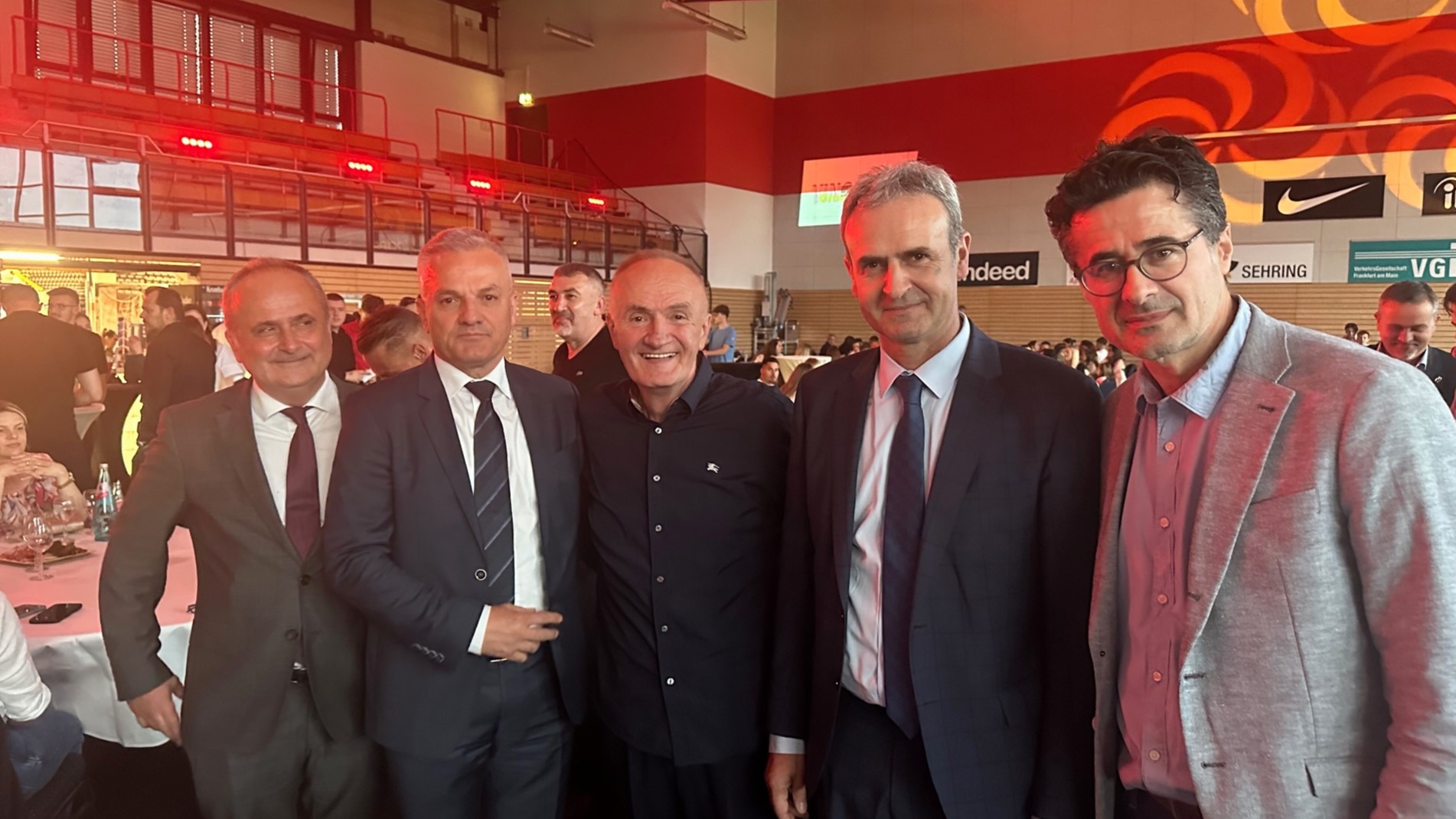 30. OBLJETNICA CROATIJE I POSAVINE FRANKFURT: Na poziv Mate Bulića, Zlatko Dalić i Niko Kovač s tisuću gostiju uveličali proslavu hrvatskih nogometnih klubova iz Frankfurta
