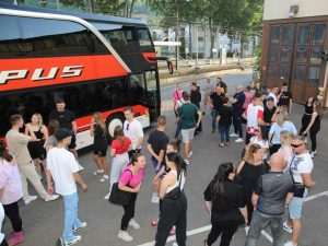 HRVATI IZ NJEMAČKE U SRCU SLAVONIJE: HKUD "Krešimir" Bad Cannstatt sudjeluju na 57. Đakovačkim vezovima