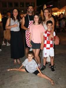 (FOTO i VIDEO) HRVATI NA FESTIVALU U STUTTGARTU: Iz HKZ Stuttgart pozivaju na druženje uz kulinarske delicije i hrvatska vina
