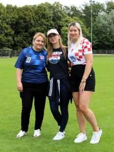 (FOTO) SPORTSKI SUSRETI U SINGENU: Okupilo se 240 učenika hrvatske nastave u Baden Württembergu