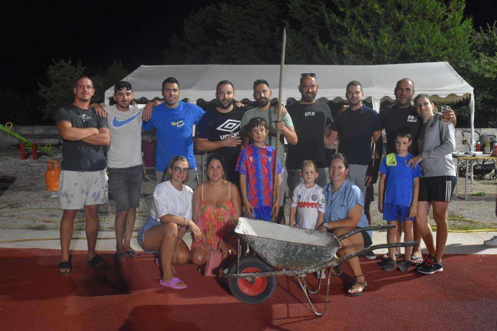 (FOTO) "SOVARAČKI VIŠEBOJ" U SUHOVARAMA OKUPIO MJEŠTANE IZ DOMOVINE I ISELJENIŠTVA: Atrakcija u srcu malog sela u Ravnim kotarima (FOTO) "SOVARAČKI VIŠEBOJ" U SUHOVARAMA OKUPIO MJEŠTANE IZ DOMOVINE I ISELJENIŠTVA: Atrakcija u srcu malog sela u Ravnim kotarima