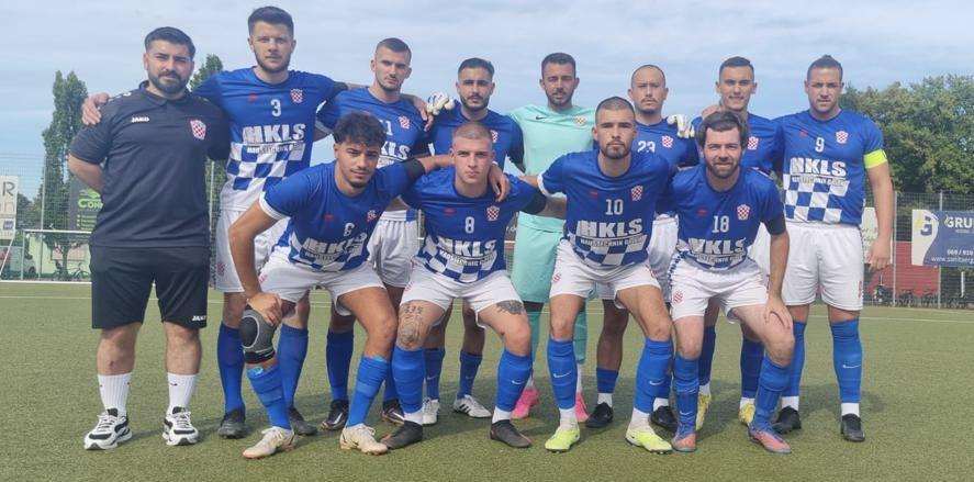 CROATIJA FRANKFURT SLAVILA I PROTIV GRIESHEIMA: U 6 utakmica hrvatska momčad upisala 6 pobjeda i čvrsto stoji na vrhu ljestvice KOL Frankfurt